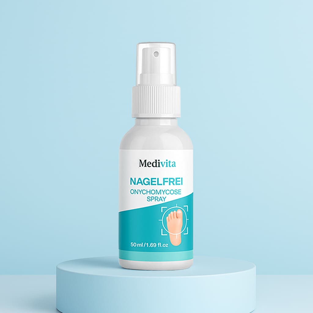 Medivita NagelFrei Spray for treating nail fungus, 50ml bottle on a blue background, designed to restore nail health.